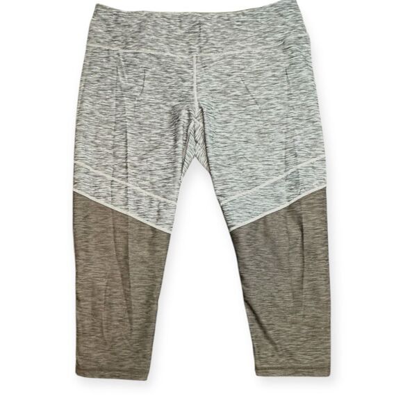 PRANA Women’s Gray Heather Contrast Panel Capri Legging Size XL - Picture 1 of 4